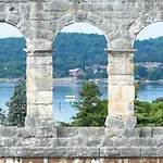 Andrea Apartman Pula
