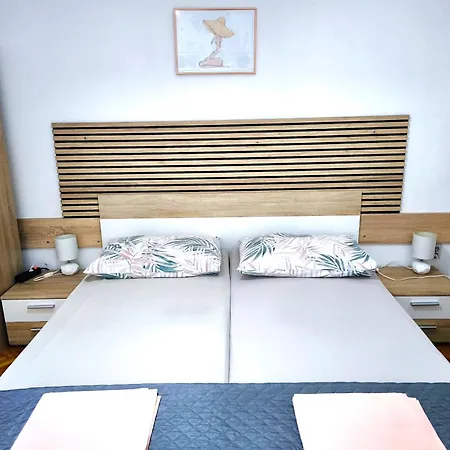 Andrea Apartman *
