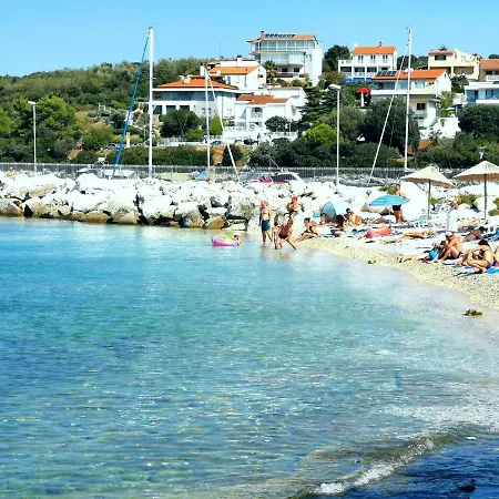 Διαμέρισμα Andrea Πούλα
